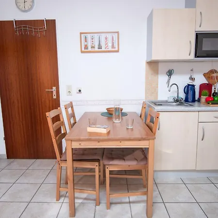 Achtern Diek By Interhome Apartamento Norddeich (Norden)