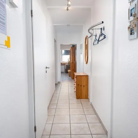 Achtern Diek By Interhome Norddeich (Norden)